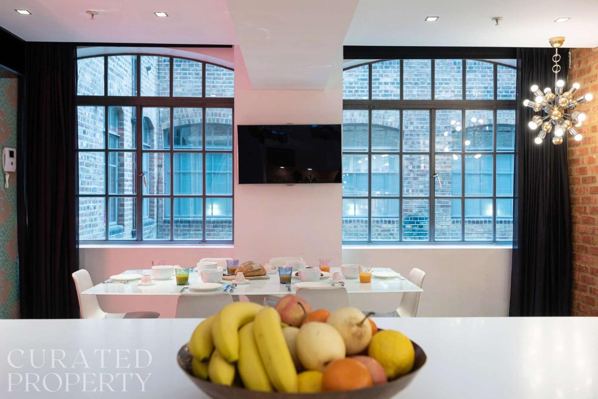 Amazingly Luxurious Loft Apartment, Soho - 3 Bedrooms, 2 Bath & Office London Eksteriør bilde