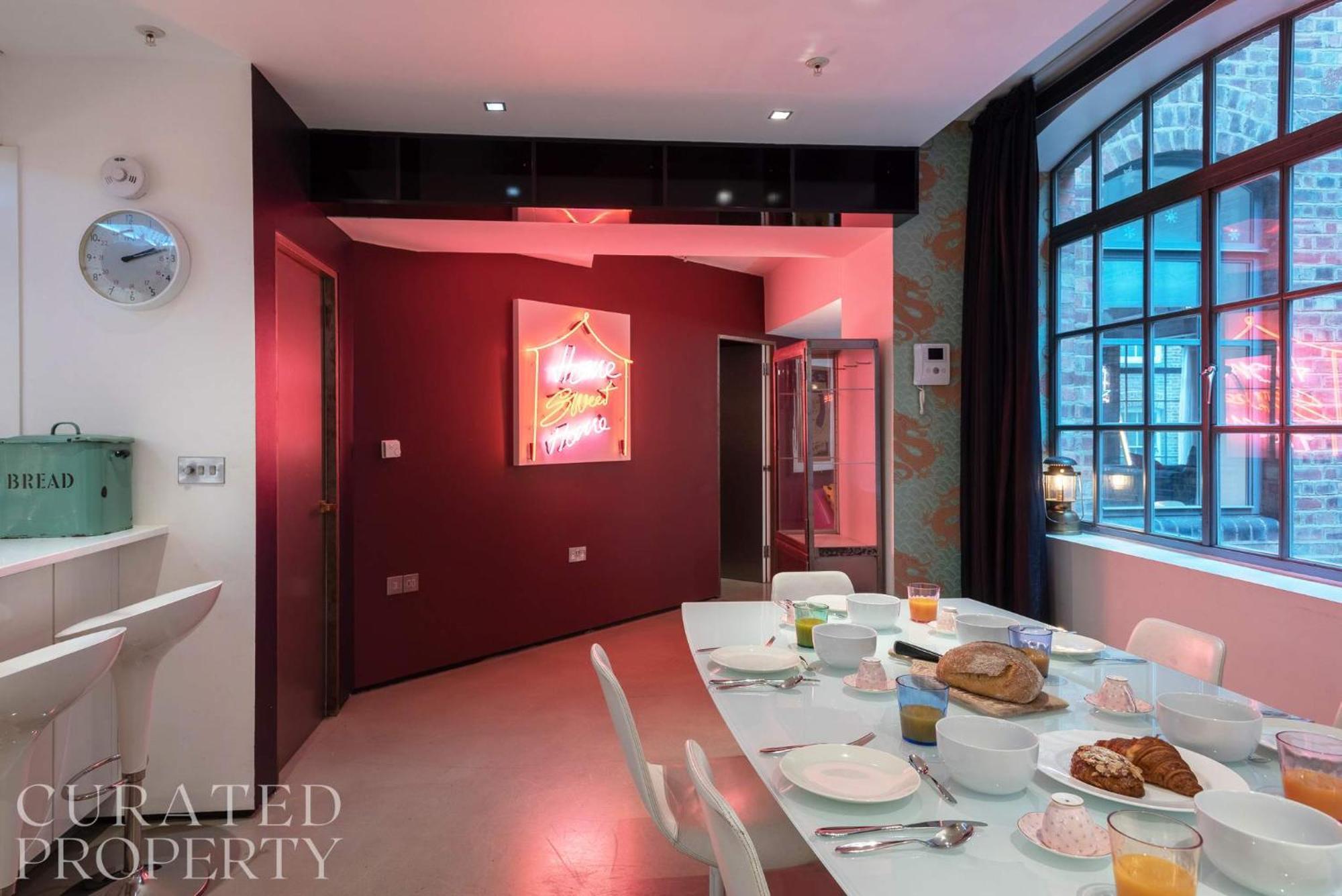 Amazingly Luxurious Loft Apartment, Soho - 3 Bedrooms, 2 Bath & Office London Eksteriør bilde